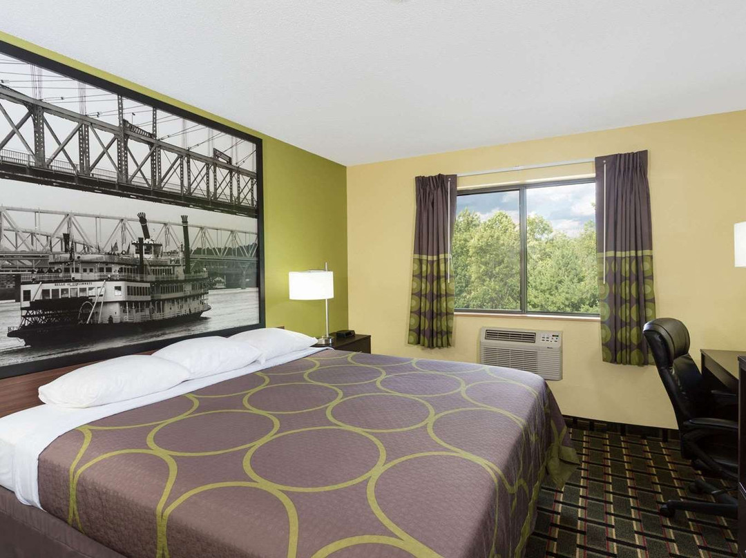 马利耶塔速8酒店主图