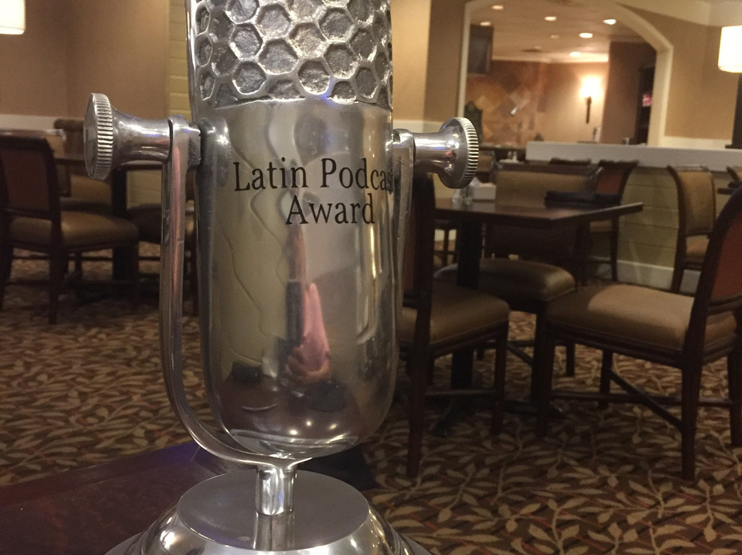 The Crown Plaza Airport Hotel主图