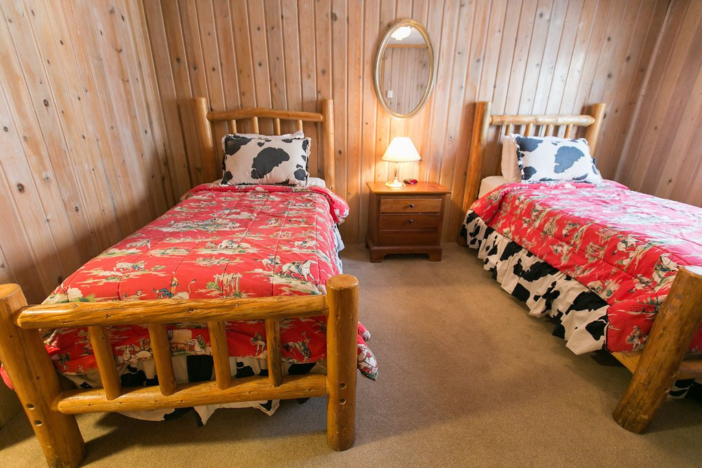 Silver Fork Lodge主图