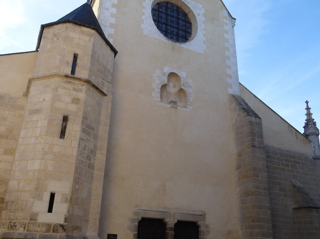 Église Saint-Léonard-Alencon必去景点