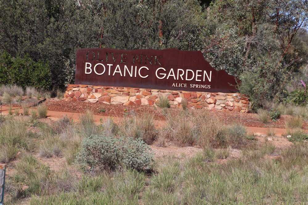 Olive Pink Botanic Garden景点图片