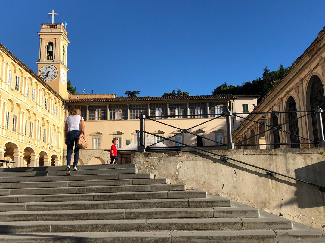 Santuario di Montenero景点图片