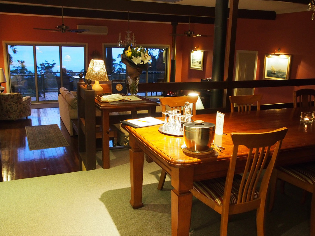 鳄梨日落住宿加早餐酒店主图