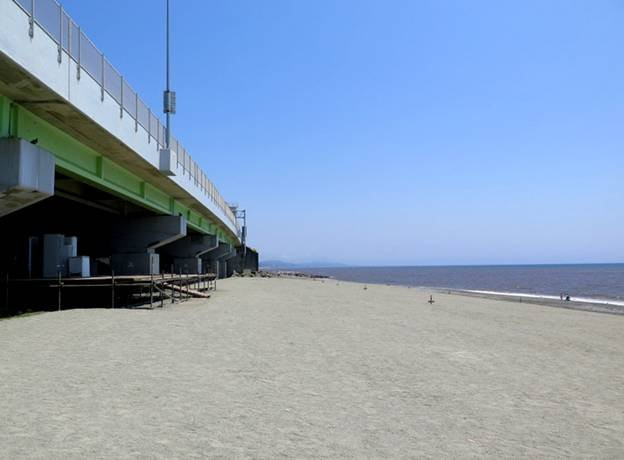 Miyukinohama Beach景点图片