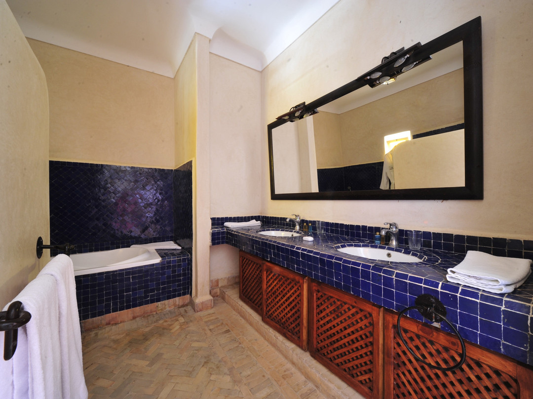 Hotel Calipau Sahara主图