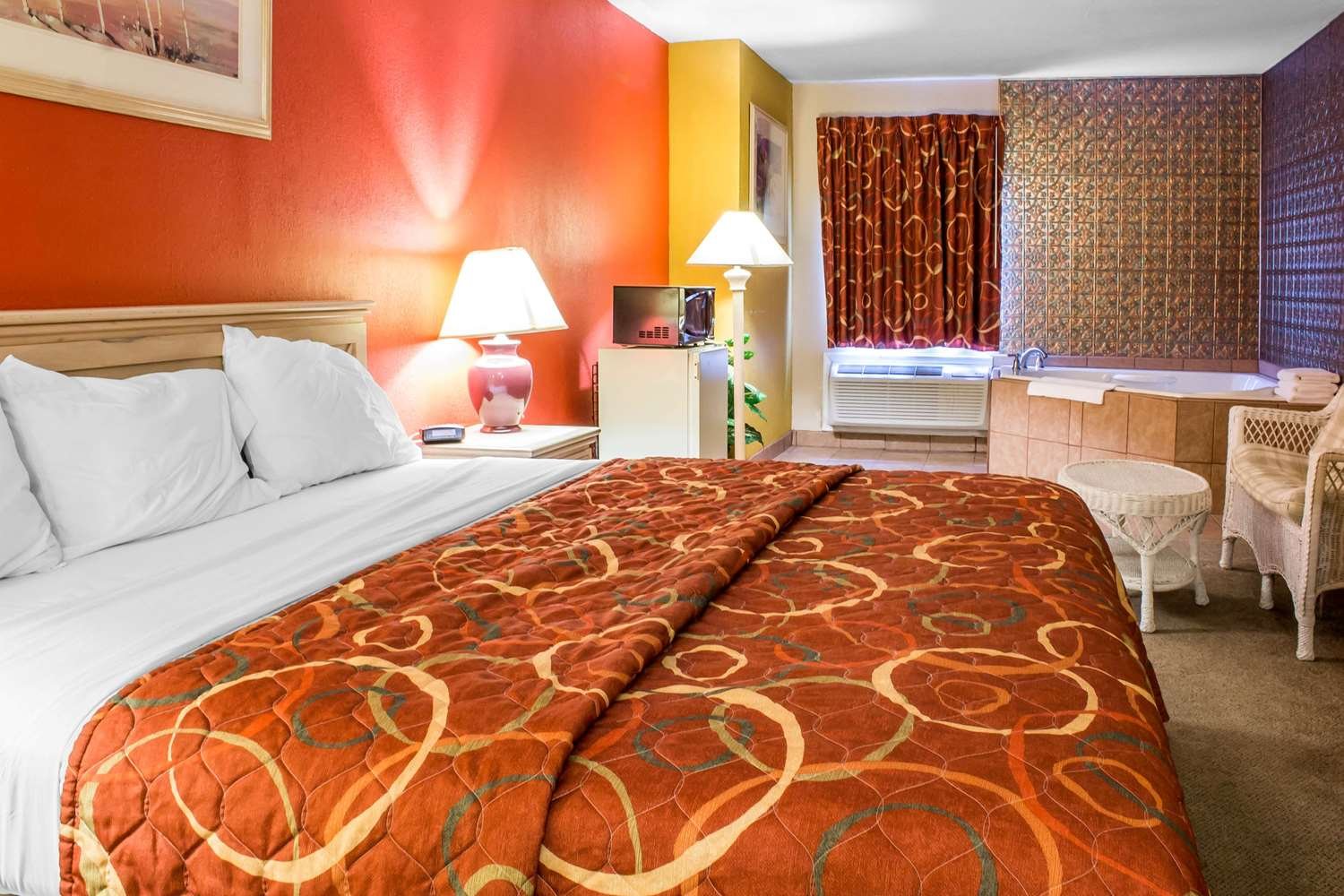 Econo Lodge Inn & Suites Walnut-官方