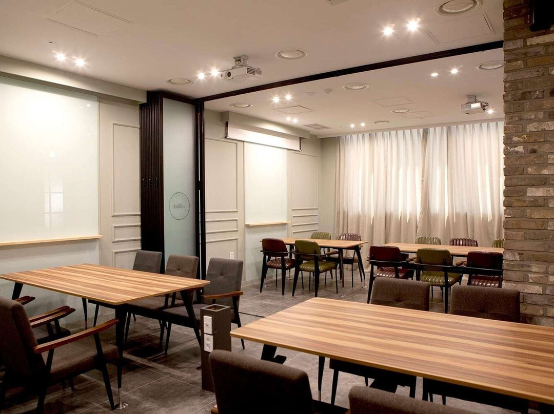 Days Hotel by Wyndham Dongtan主图