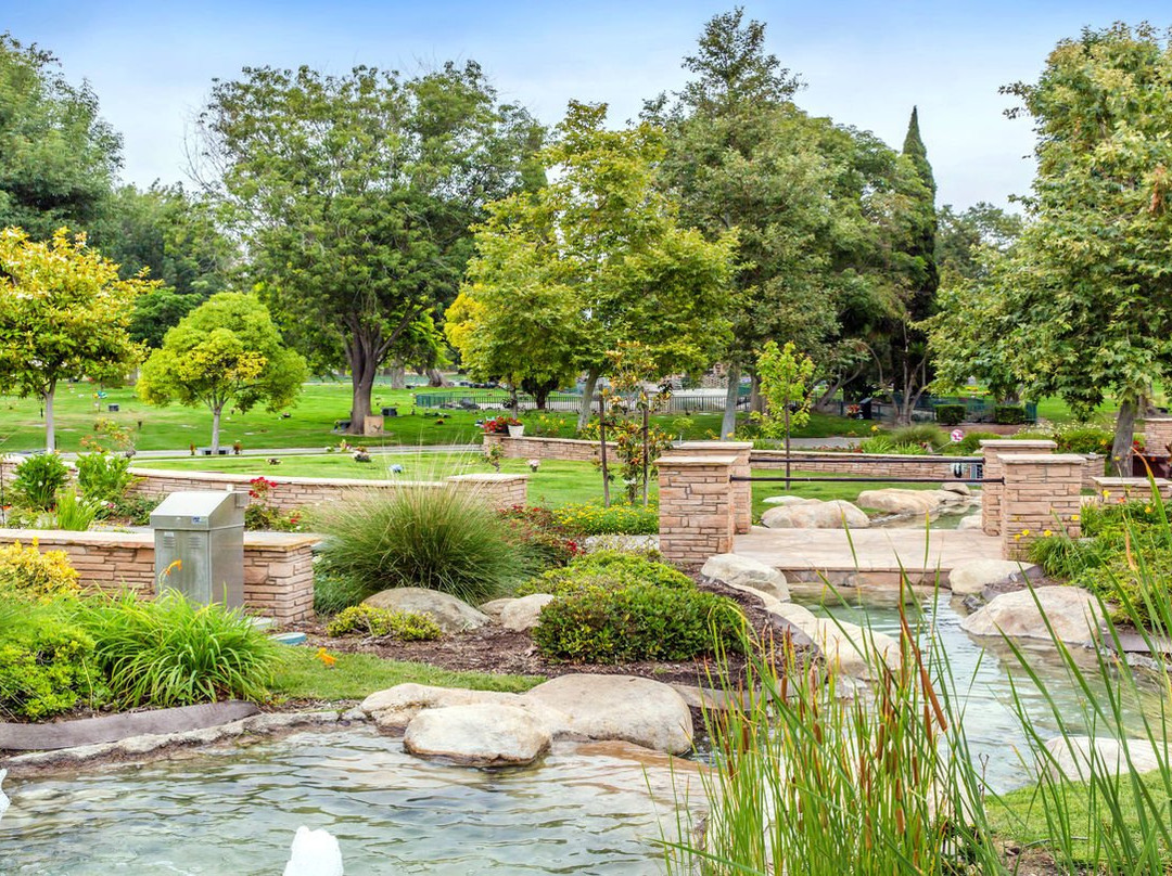 Westminster Memorial Park and Mortuary-Westminster必去景点