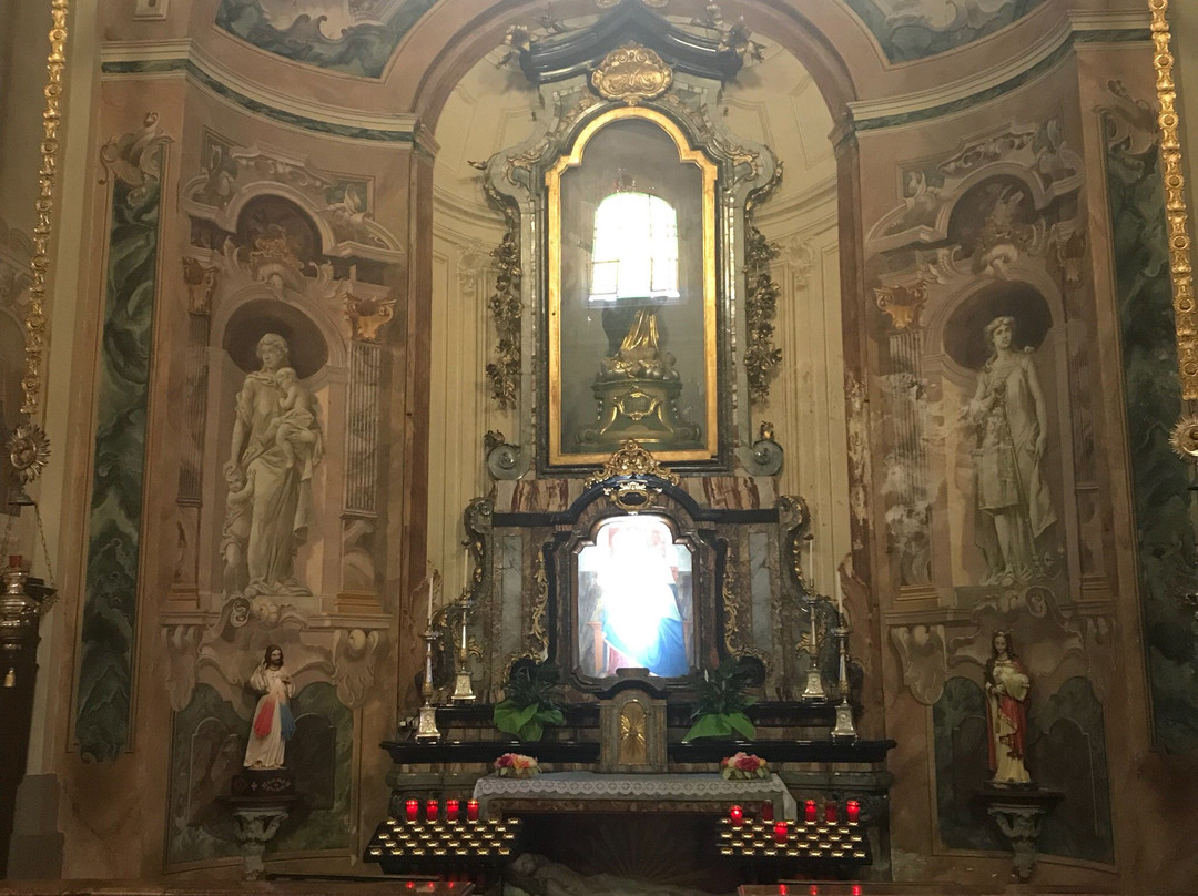 Santuario di Sant'Invenzio景点图片