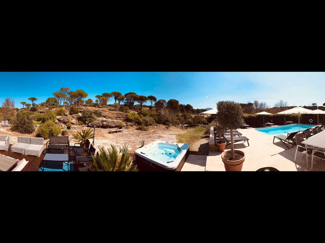 Villa Bacchus maison d’hote Gay only