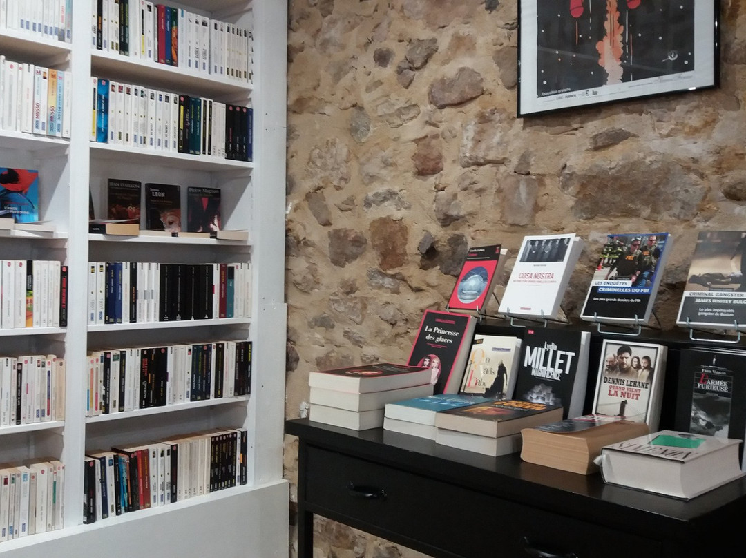 Librairie Tapage-Montolieu必去景点