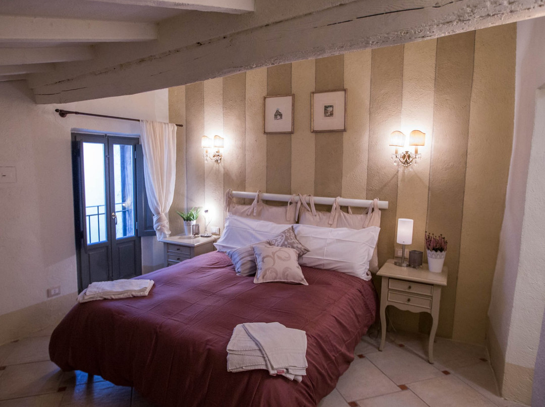 Tuscany Lodge