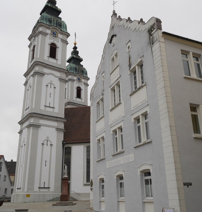 Stiftskirche St. Peter景点图片