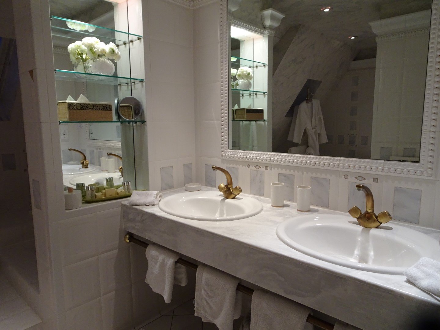 Hotel La Clairiere-浴室
