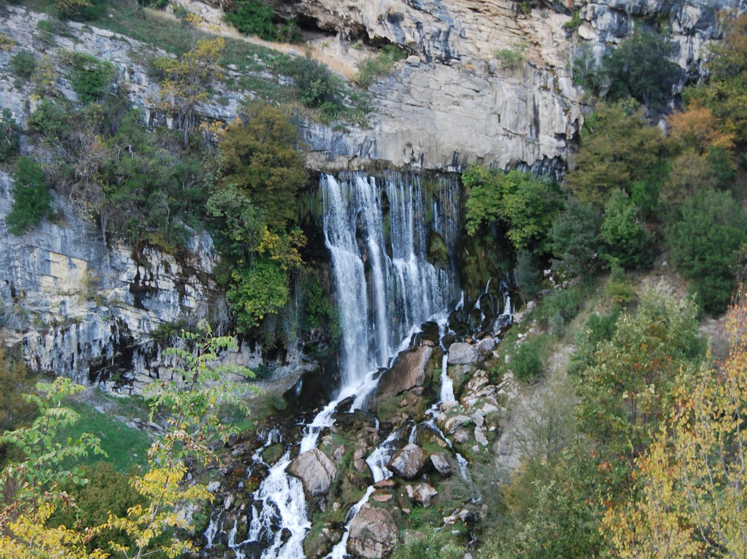 Sotira Waterfall-Gramsh必去景点