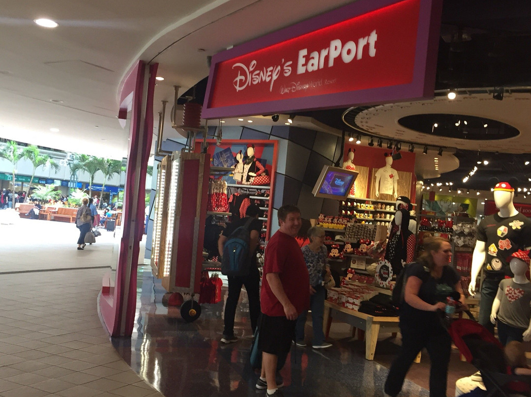 Disney's EarPort景点图片