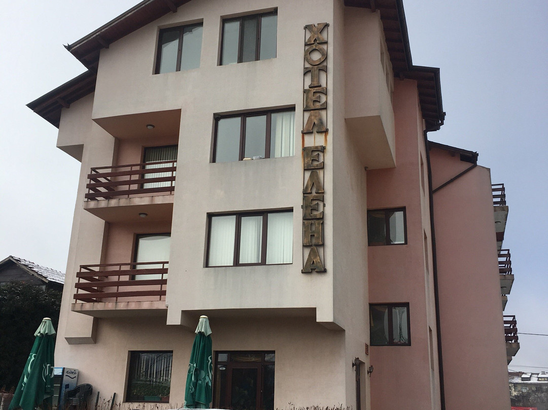 Family Hotel Elena
