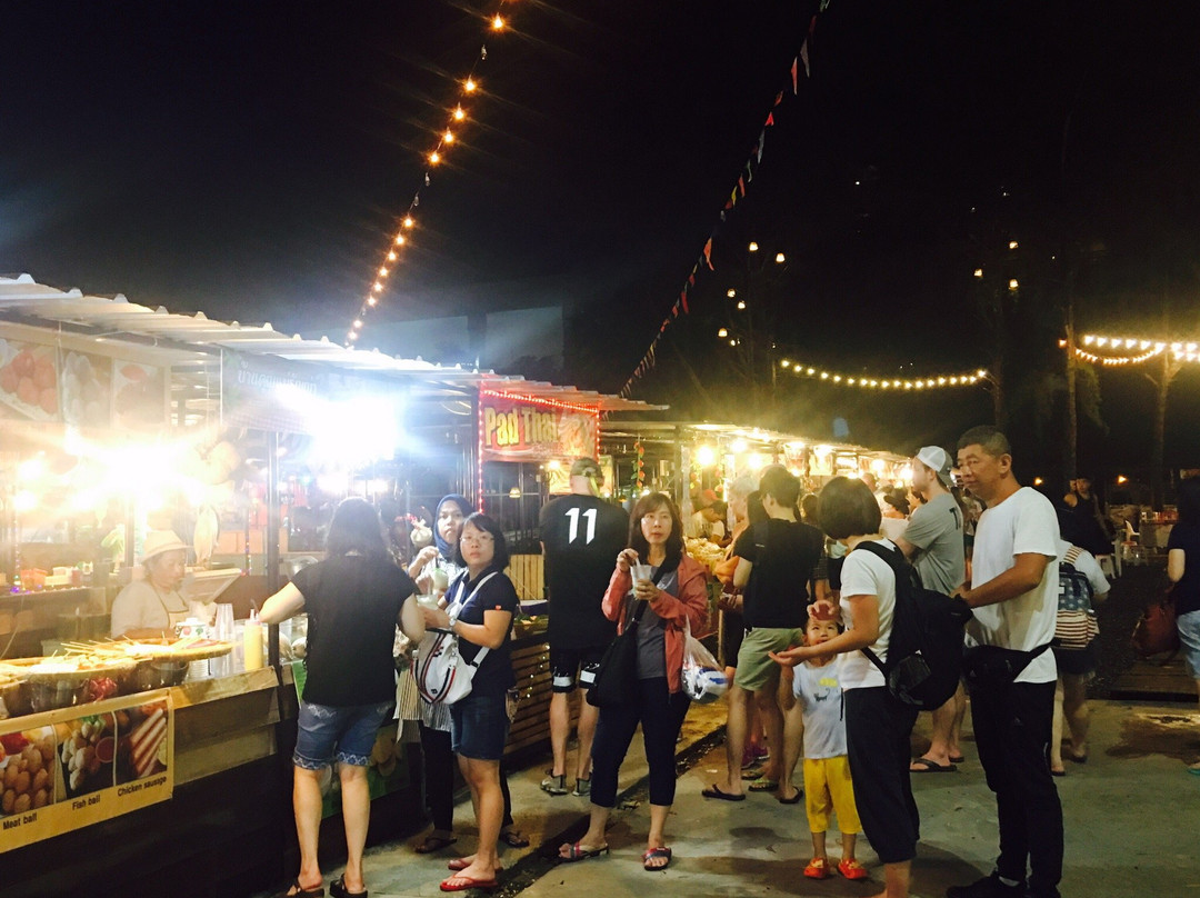 Ao Nang Night Market景点图片