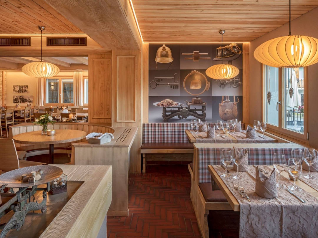 Bettmeralp餐馆和美食-Restaurant Alpina