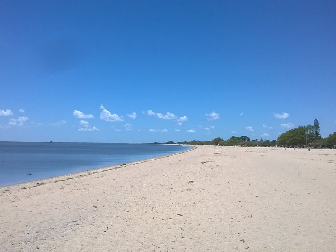 Santo Antonio Beach景点图片