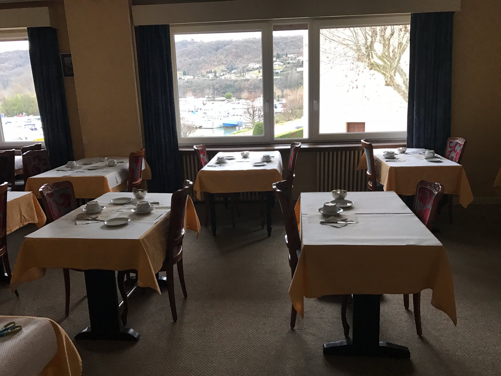 Hotel Restaurant Le Bellevue-餐饮