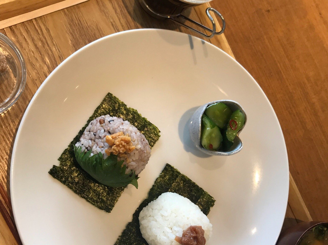 Onigily Cafe
