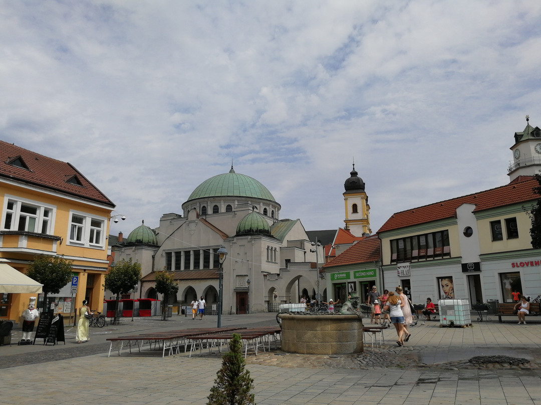 Trencin旅游景点-Sturovo namestie