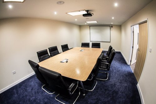 Bridge Community Centre-朗塞斯顿必去景点