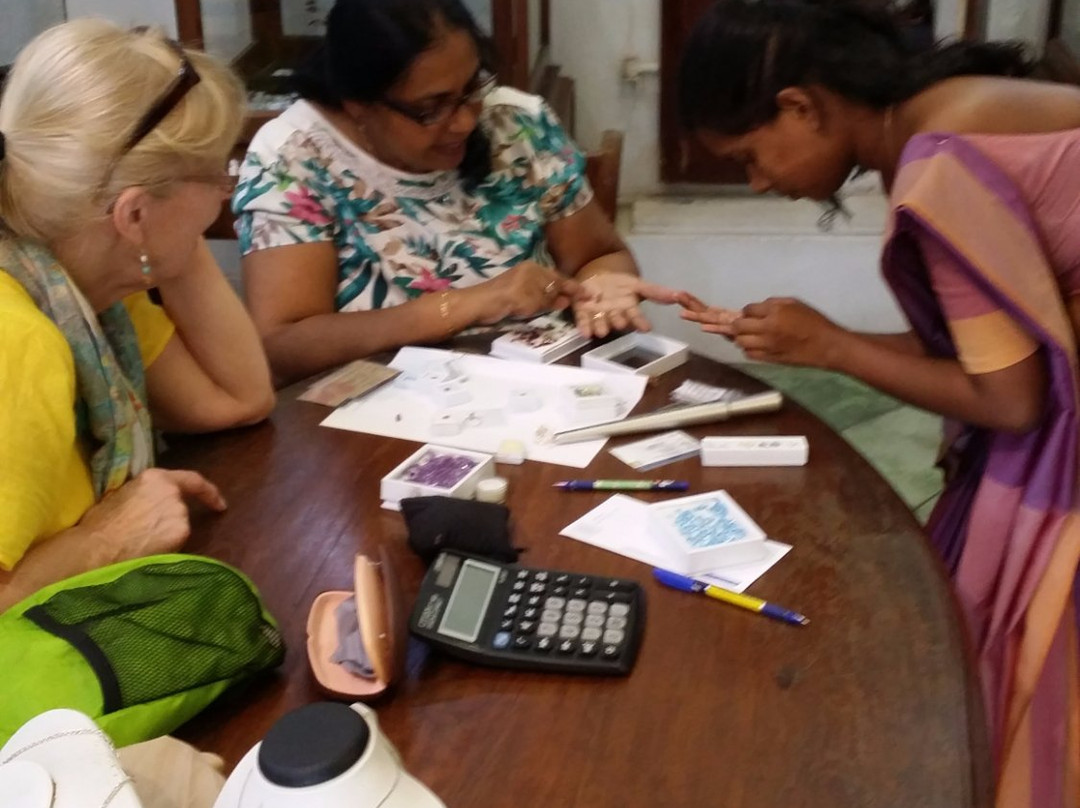 Fashion Jewellery-加勒必去景点