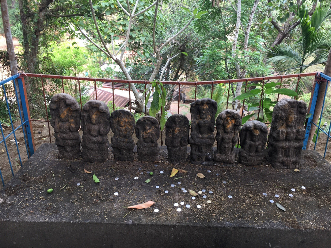 Kallil Devi Temple景点图片