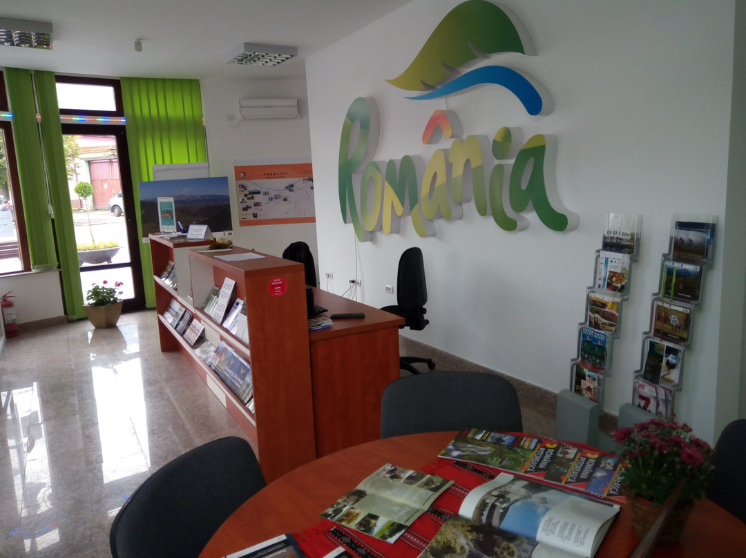 Zarnesti Visitor Center景点图片