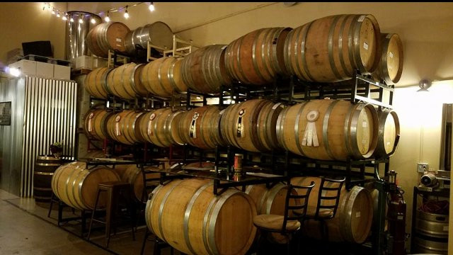 Frisby Cellars Winery-莱克福里斯特必去景点