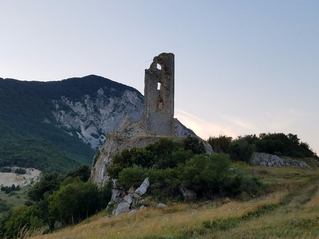 Torre Forca di Penne景点图片