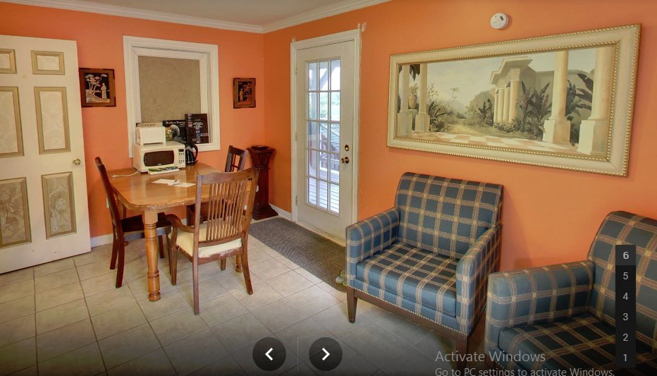 River Breeze Inn主图