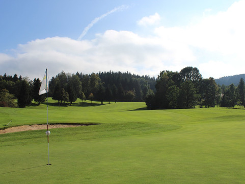 Tölzer Golfclub-Wackersberg必去景点