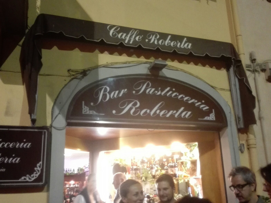 波焦阿卡亚诺餐馆和美食-Pasticceria Bar Roberta