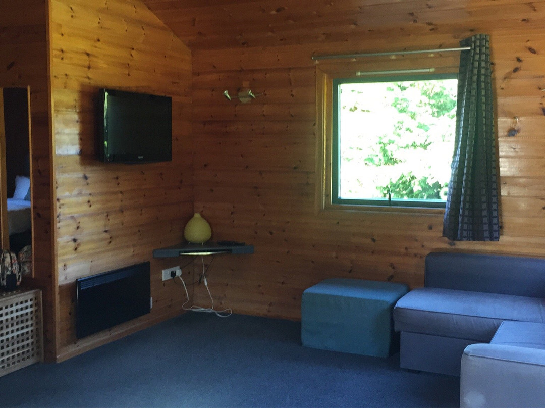 Avallon Lodges