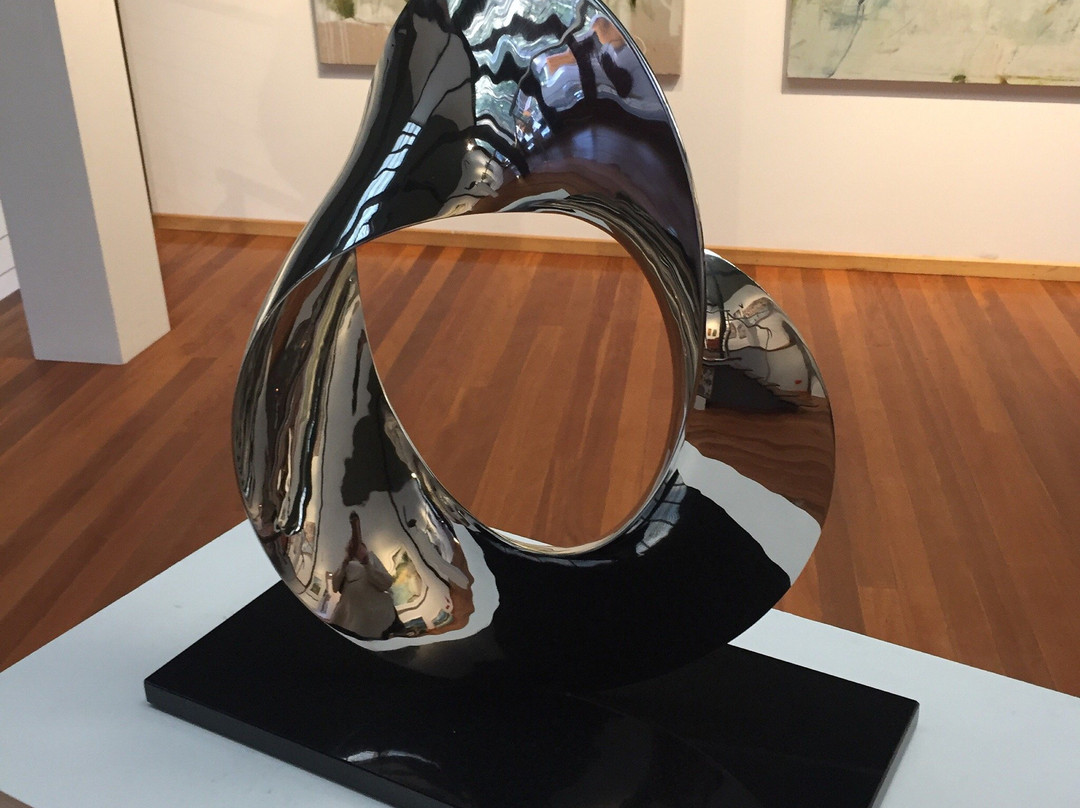 Qdos Arts Gallery-洛恩必去景点