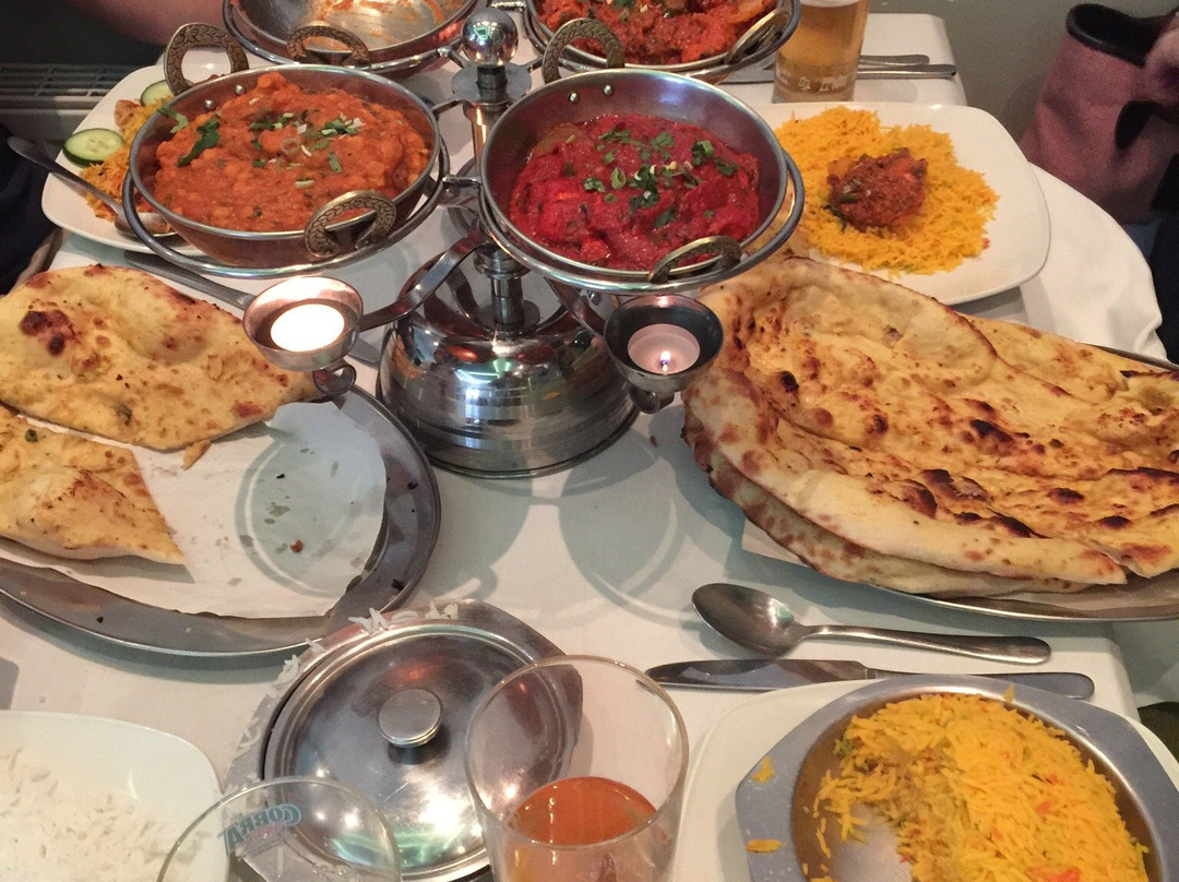 Greenock餐馆和美食-Delhi Deluxe Indian Restaurant