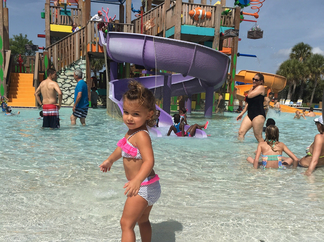 Paradise Cove Water Park-彭布罗克派恩斯必去景点