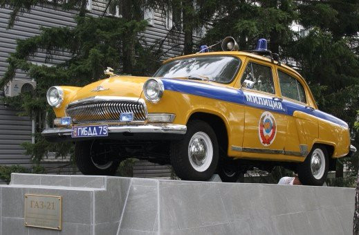 Monument to the Patrol Car GAI GAZ-21-鄂木斯克必去景点