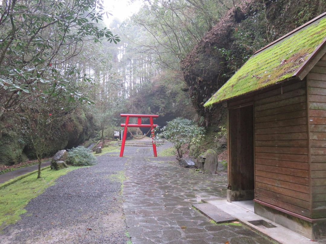 Mizonokuchi Cave-曾于市必去景点