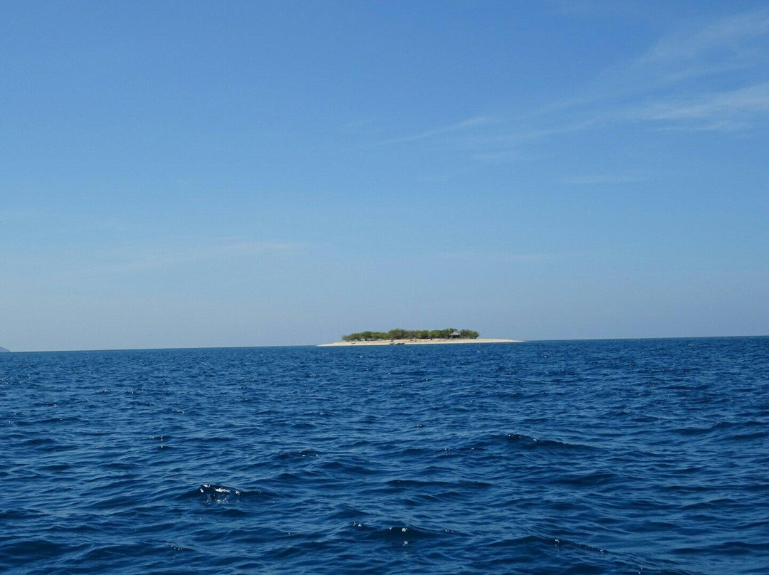 Manadi Island景点图片
