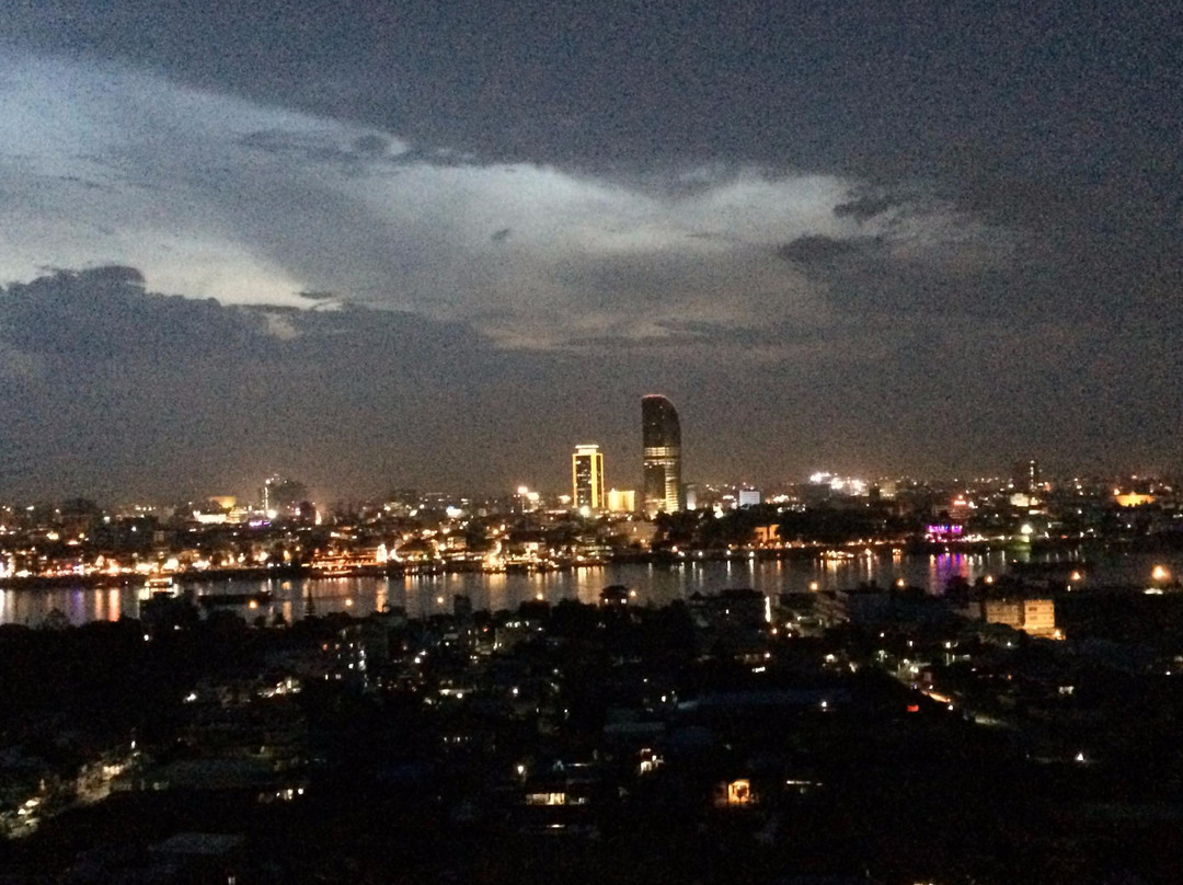 Koh Dach餐馆和美食-Mekong View Tower Restaurant And Skybar