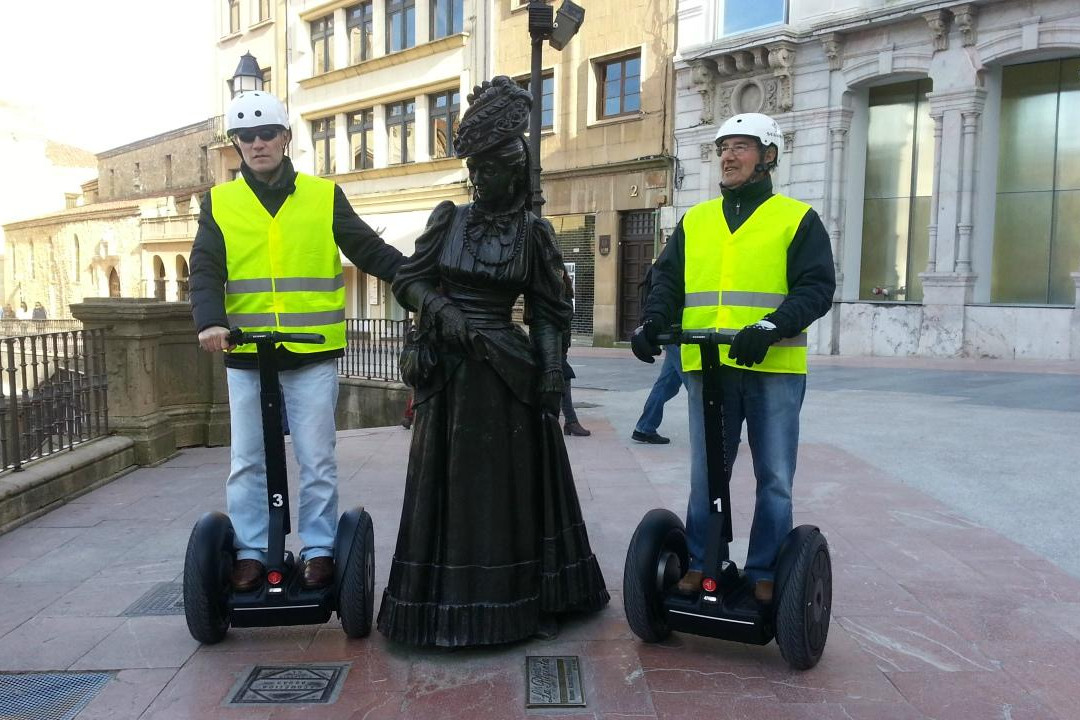 Segway Discover Oviedo 360-奥维耶多必去景点