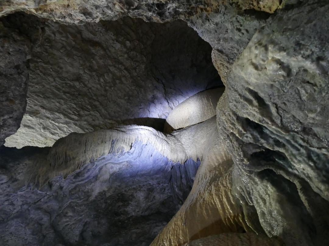 Grotte de Sous-Buen景点图片