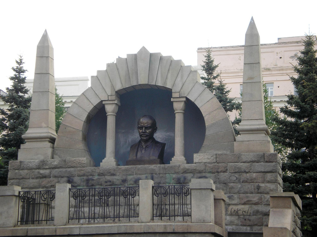 Monument-Mausoleum to Lenin-车里雅宾斯克必去景点