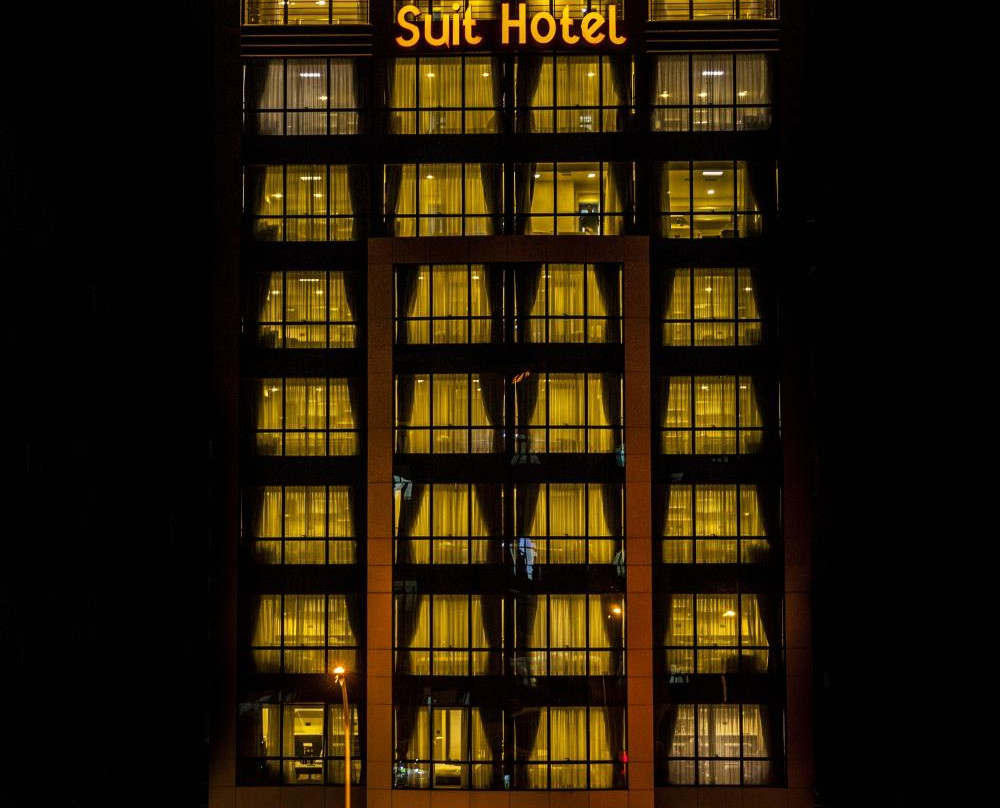 Liv Suit Hotel主图