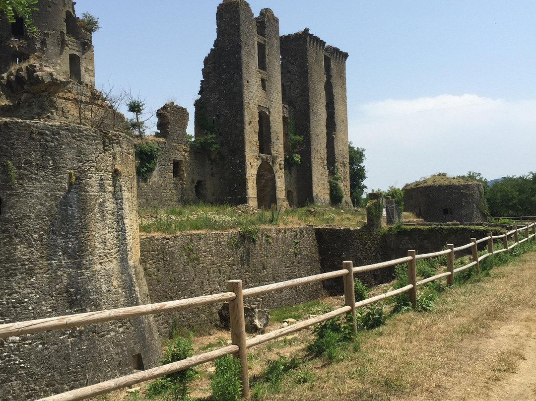 Chateau de Lagarde-Lagarde必去景点
