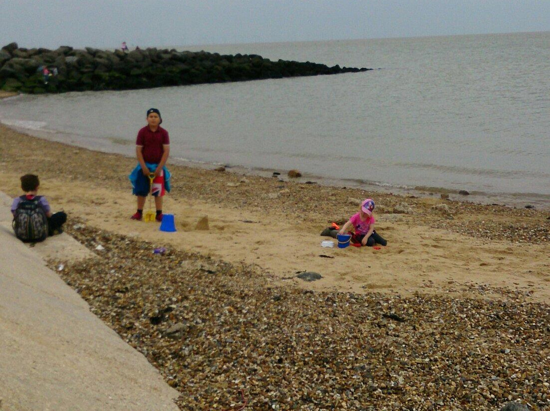 St. Osyth Beach景点图片